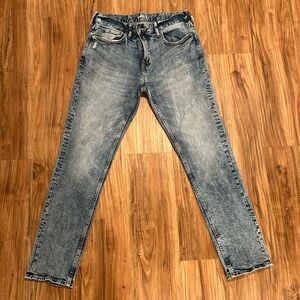 Stonewashed Light Jeans